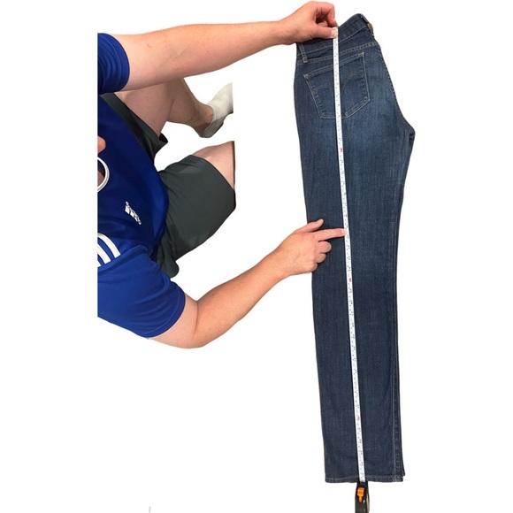 Levi’s 712 slim - size 28 - Picture 7 of 7